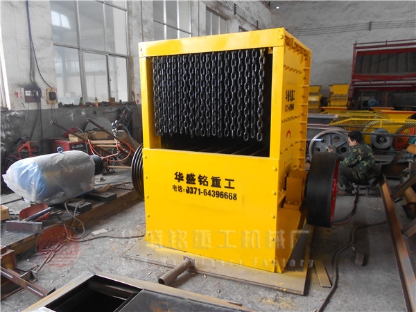 新型石子破碎機(jī)_新型方箱式破碎機(jī)_新型石子破碎機(jī)優(yōu)勢(shì)